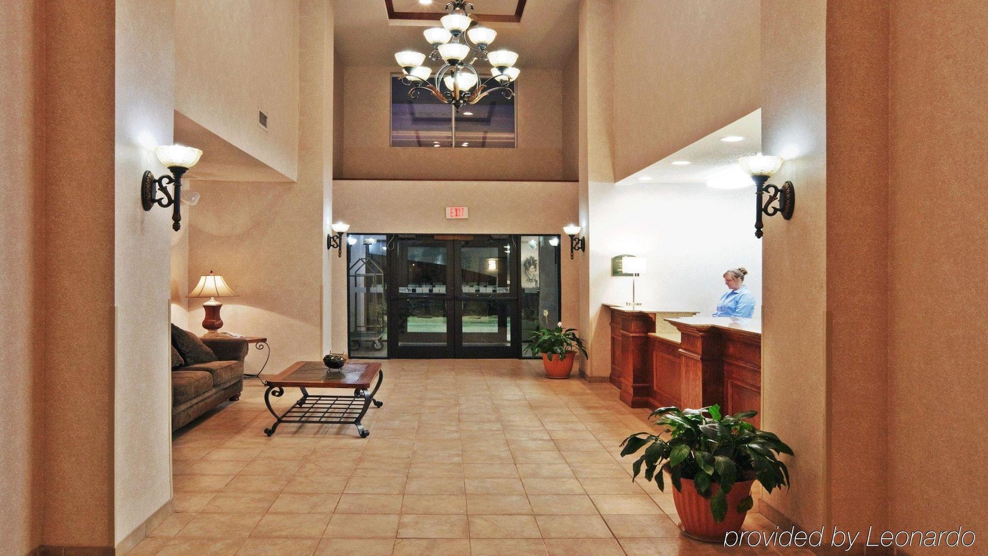 Holiday Inn Express Hotel & Suites Chickasha By Ihg Dalaman gambar